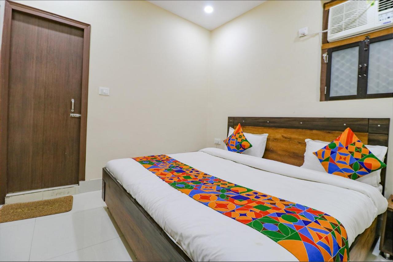 FabExpress Kartikey Inn Haridwār Exterior foto